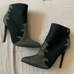 Brand New Just Fab booties